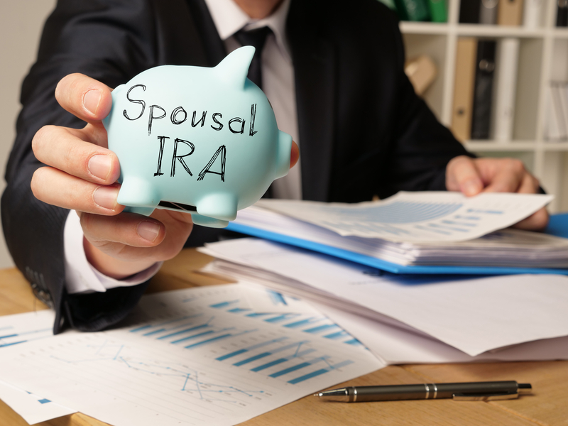 how does a spousal ira work